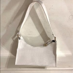 white shoulder purse
